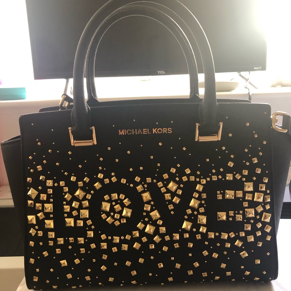 Michael Kors LOVE bag NWTS 💛
